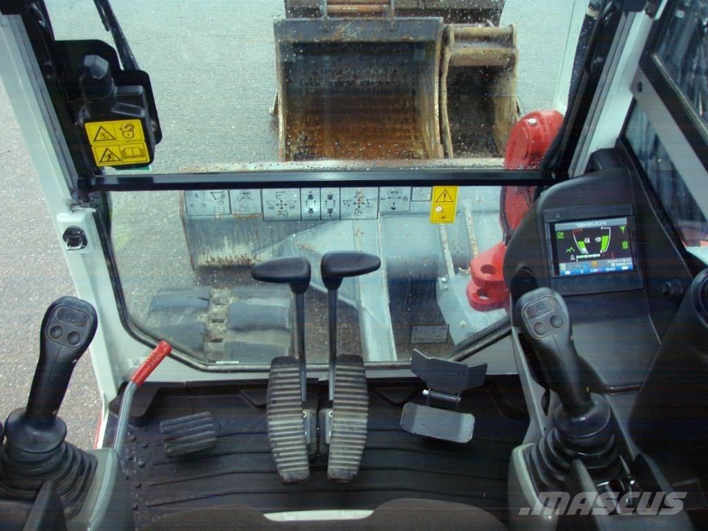 Takeuchi TB 290-2 Közepes (midi) kotrók 7 t - 12 t