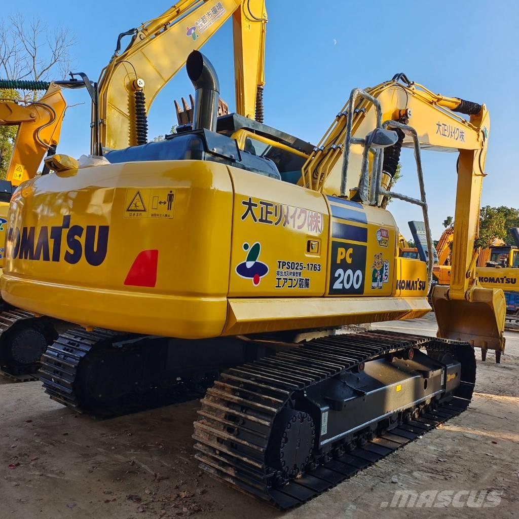 Komatsu PC 200-8 Lánctalpas kotrók