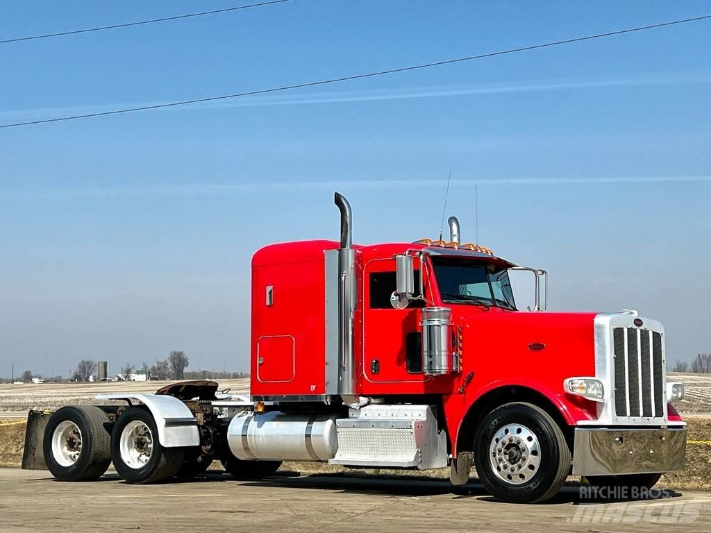 Peterbilt 388 Nyergesvontatók