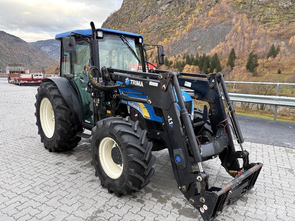 New Holland T4050 Traktorok
