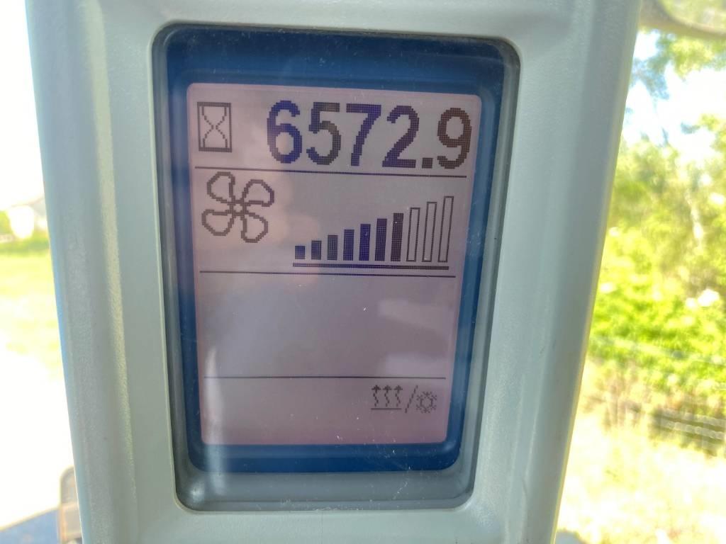 New Holland T 8.360 Traktorok