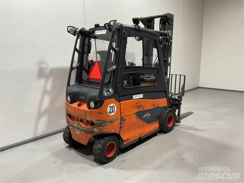 Linde E30/600-02 Elektromos targoncák