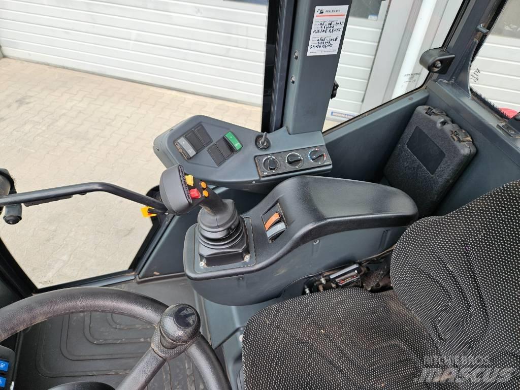 Schäffer 6680Z-II Gumikerekes homlokrakodók