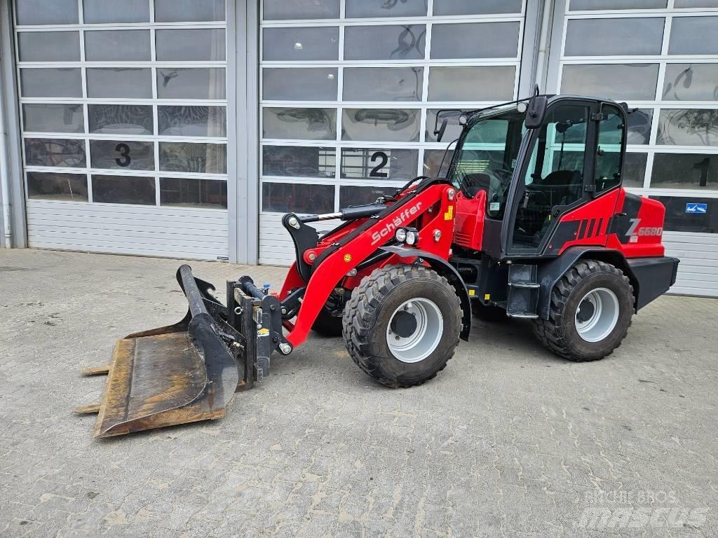 Schäffer 6680Z-II Gumikerekes homlokrakodók