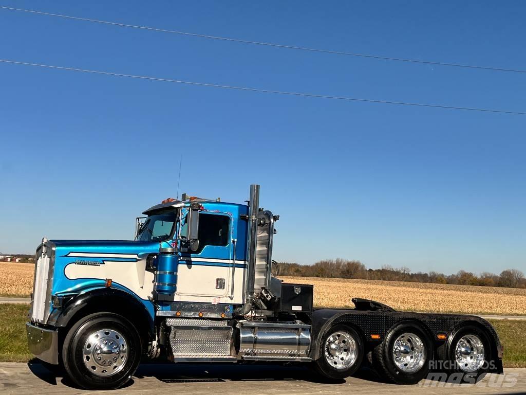 Kenworth W 900 Nyergesvontatók