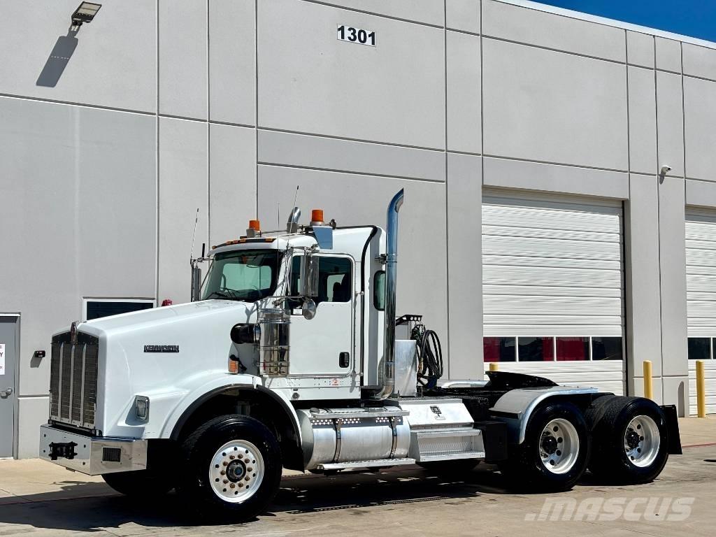 Kenworth T 800 Nyergesvontatók