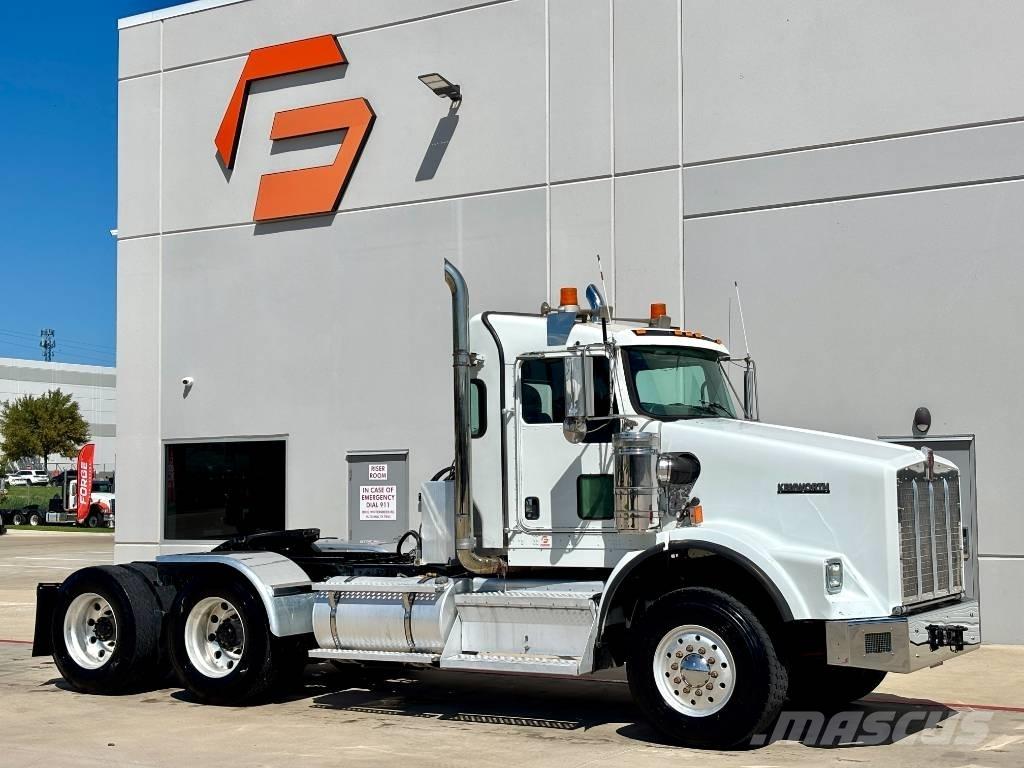 Kenworth T 800 Nyergesvontatók