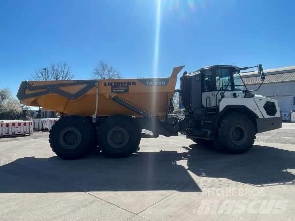 Liebherr TA 230 Csuklósdömperek