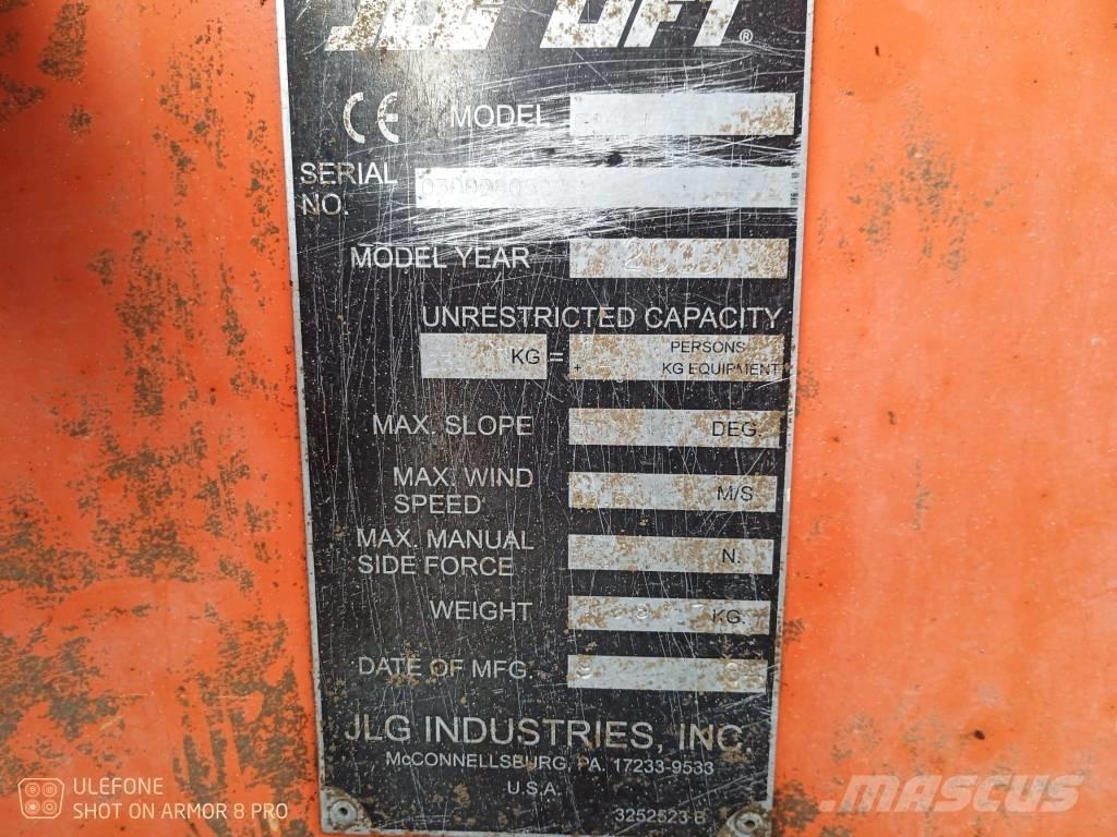 JLG 600 AJ Karos emelők