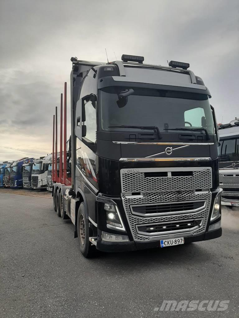 Volvo FH 16 Rönkszállító teherautók