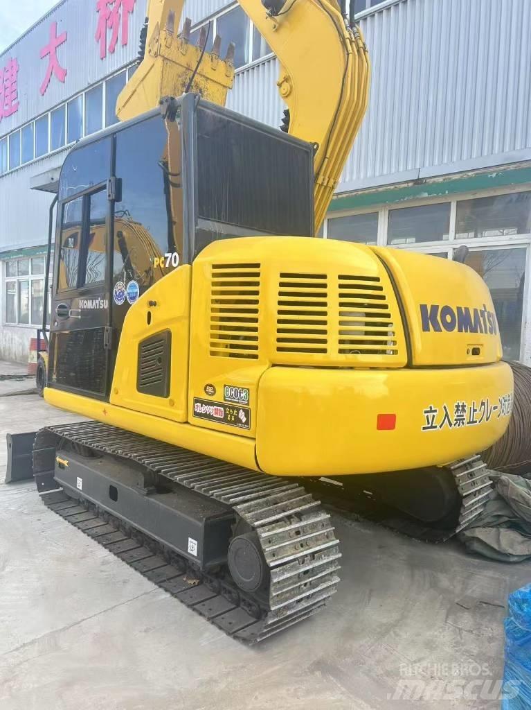 Komatsu PC 70 Mini kotrók < 7t