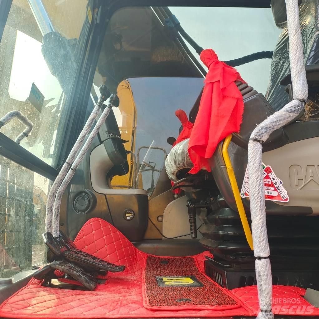 CAT 320D Lánctalpas kotrók