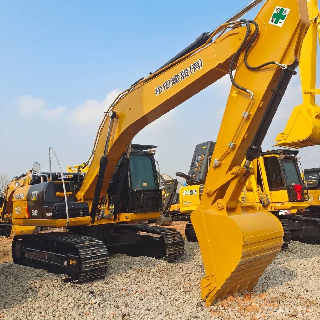 CAT 320D Lánctalpas kotrók