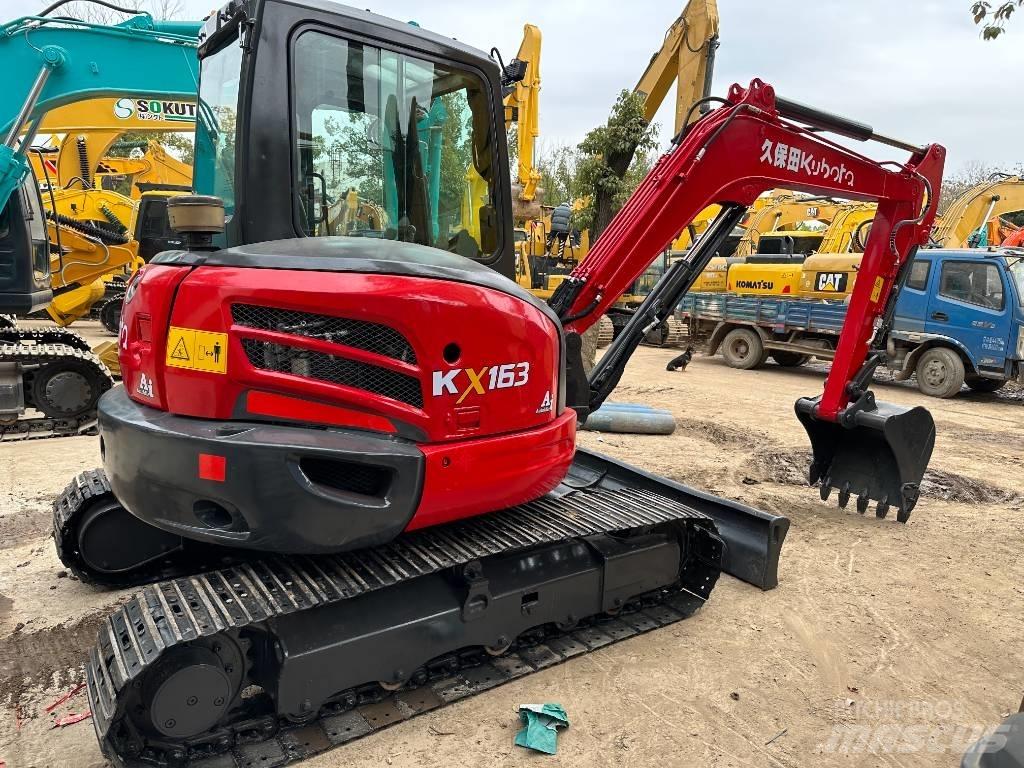 Kubota 163 Lánctalpas kotrók
