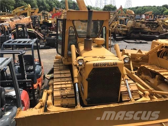 CAT D 6 D lánctalpas dózerek