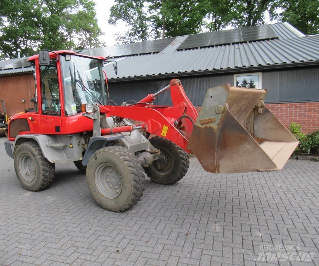 Volvo L 30 G Gumikerekes homlokrakodók