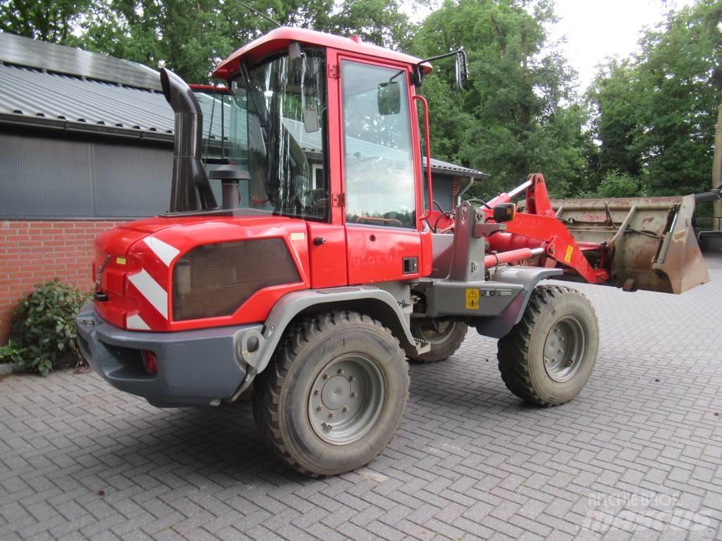 Volvo L 30 G Gumikerekes homlokrakodók