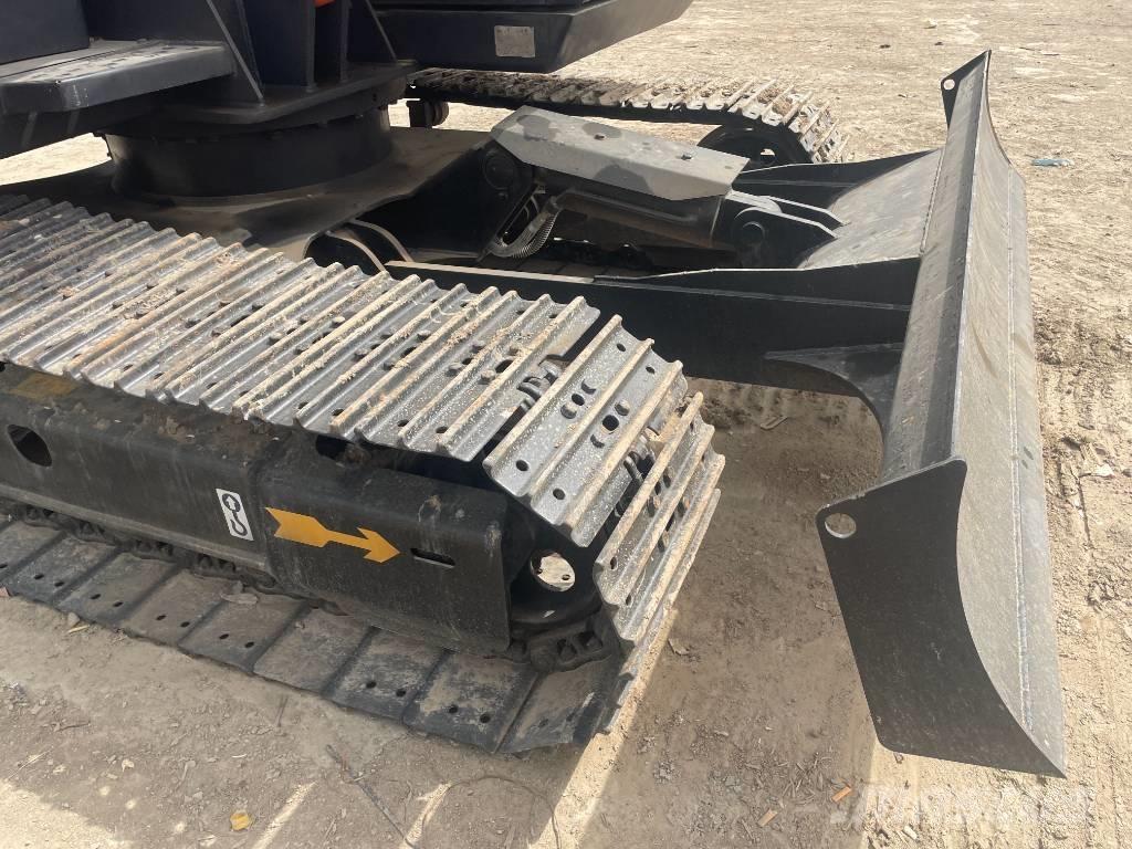 Hitachi ZX 70 Közepes (midi) kotrók 7 t - 12 t