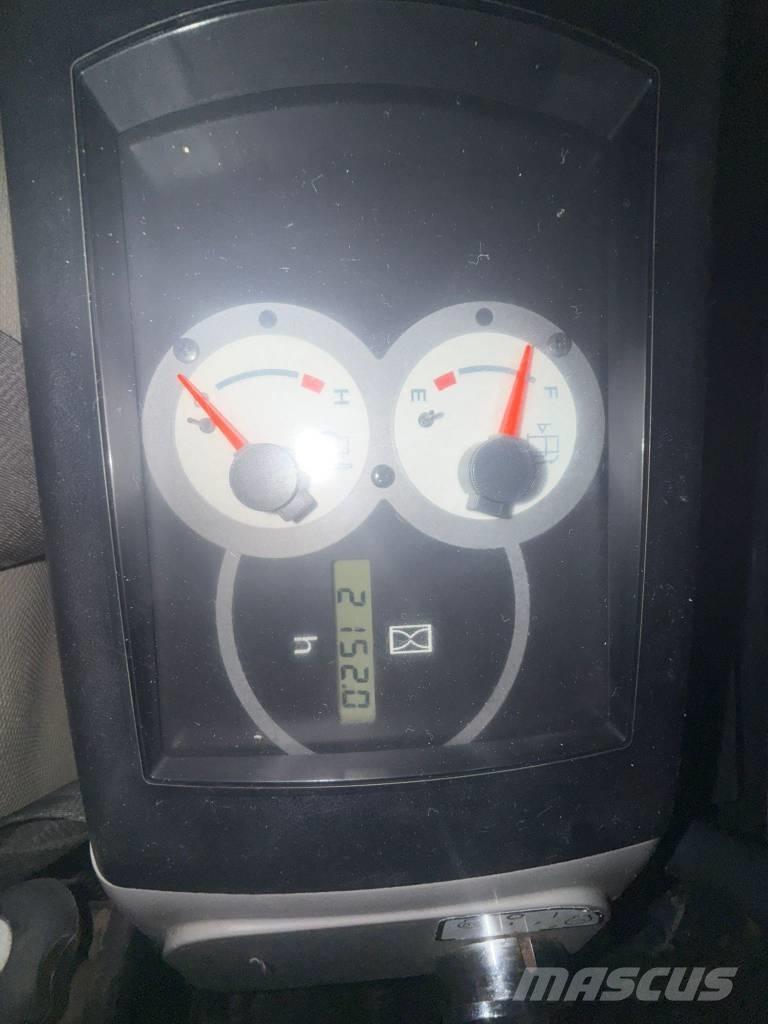 Komatsu PC 27 Mini kotrók < 7t