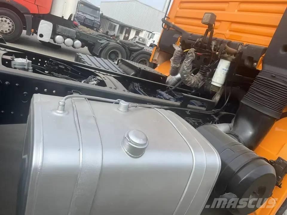 Shacman F3000 6x4 Nyergesvontatók