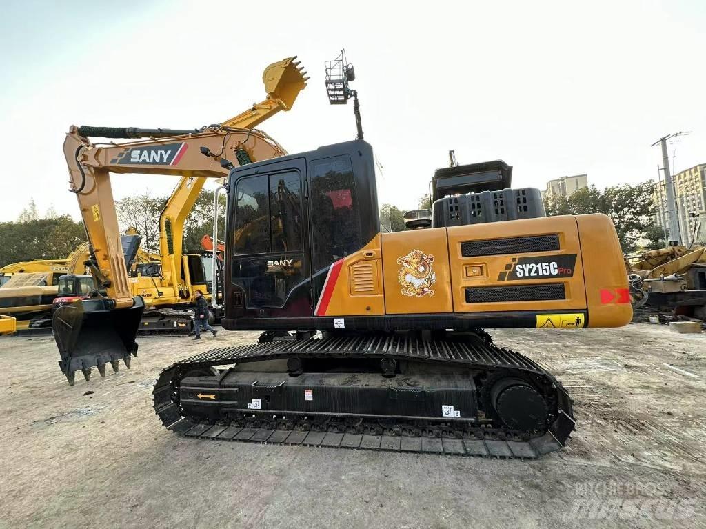 Sany SY 215 Lánctalpas kotrók