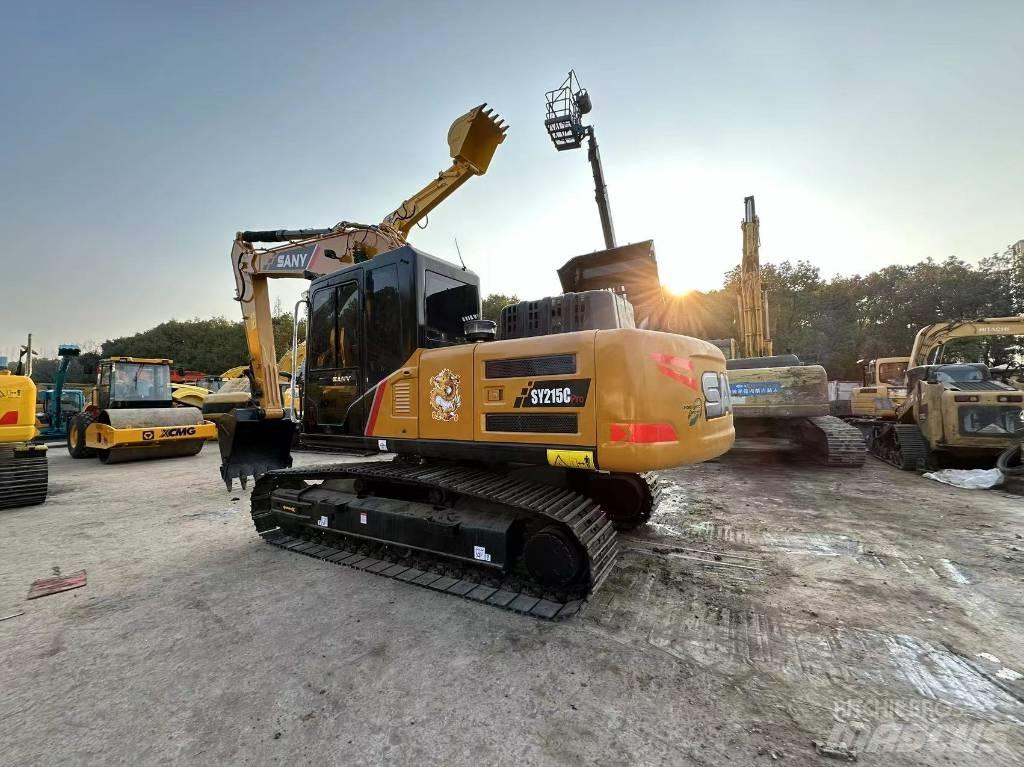 Sany SY 215 Lánctalpas kotrók