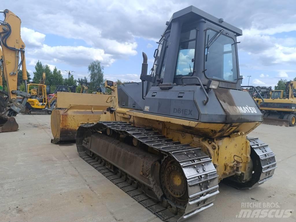 Komatsu D61EXL-12 lánctalpas dózerek