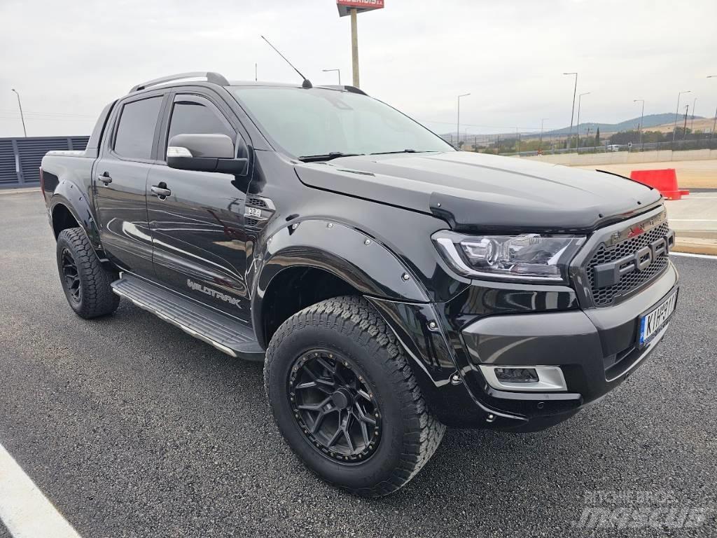 Ford Ranger Kis teherszállító/Platós kocsi