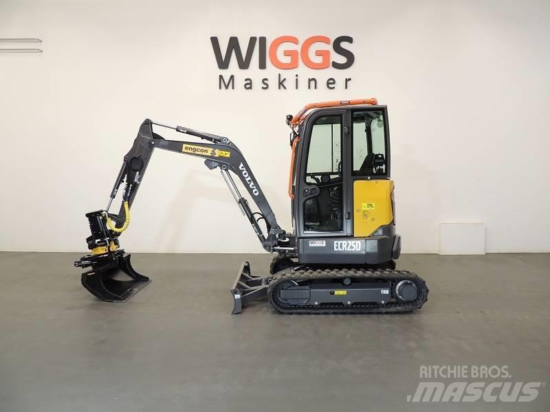 Volvo ECR25D Mini kotrók < 7t