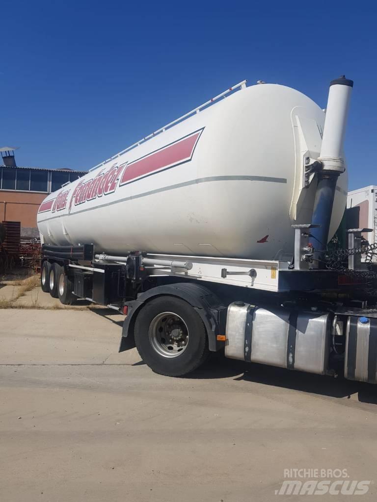 Fruehauf BENALU TC34 Tartályos félpótkocsik