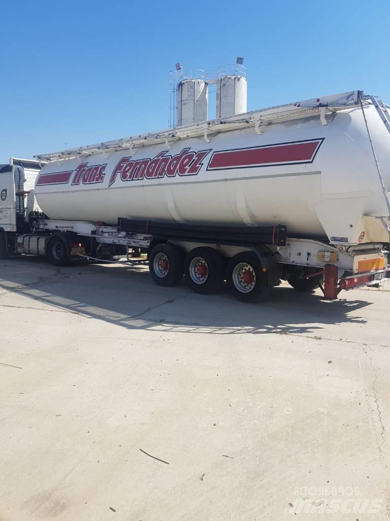 Fruehauf BENALU TC34 Tartályos félpótkocsik