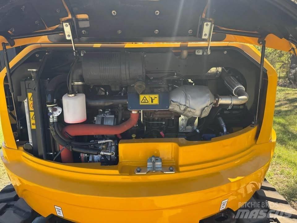 JCB 85 Z-2 Lánctalpas kotrók
