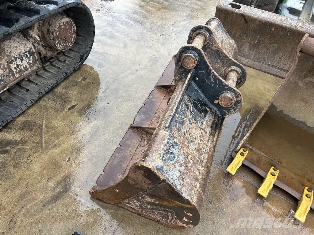 Kubota KX 080-4 Közepes (midi) kotrók 7 t - 12 t