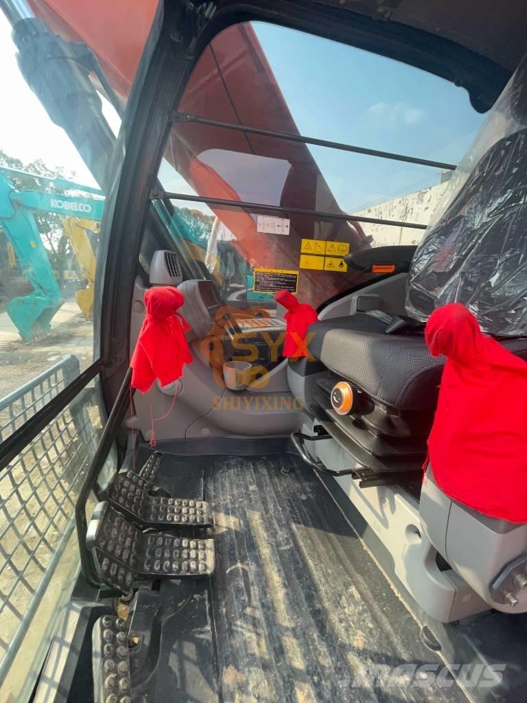 Hitachi ZX 200 E LC Lánctalpas kotrók