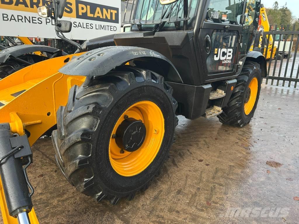 JCB 535-125 Teleszkópos rakodók