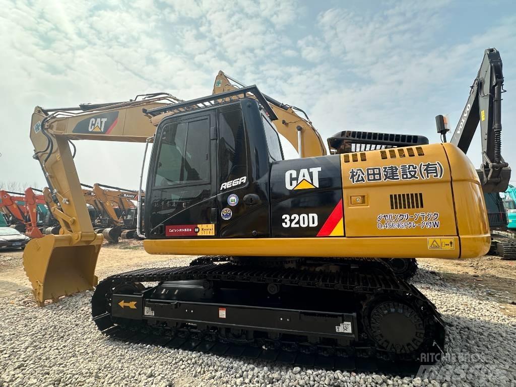 CAT 320 D Lánctalpas kotrók