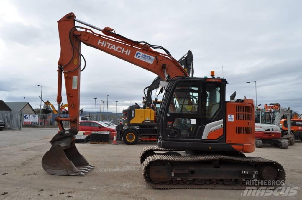 Hitachi ZX 135 US-7 Lánctalpas kotrók