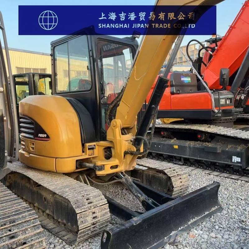 CAT 305 C Lánctalpas kotrók