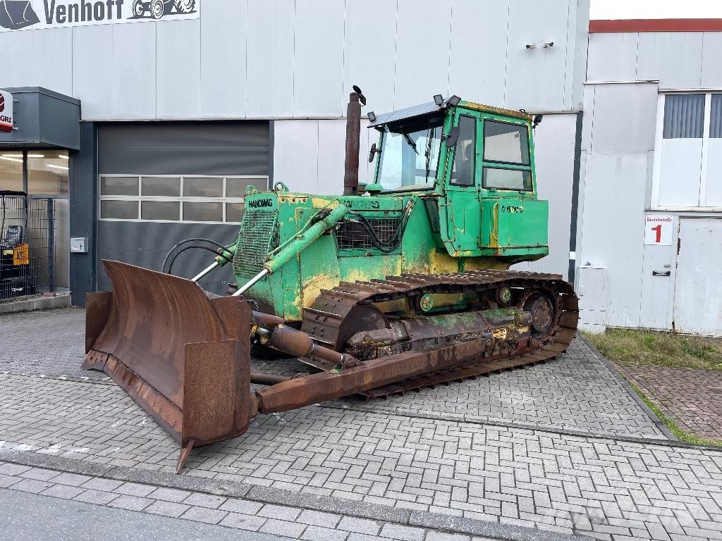 Hanomag D 600 D lánctalpas dózerek
