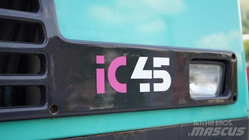 IHI IC 45-2 Lánctalpas dömperek