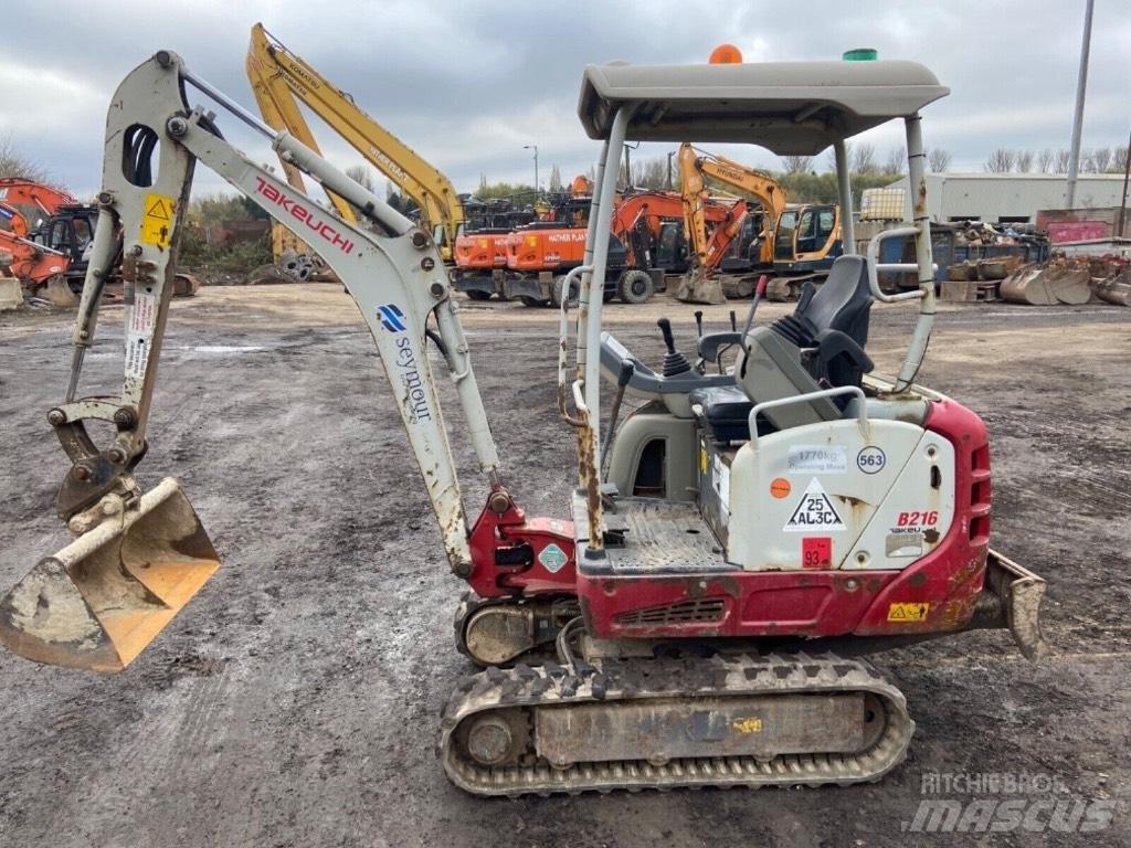 Takeuchi TB 216 Mini kotrók < 7t