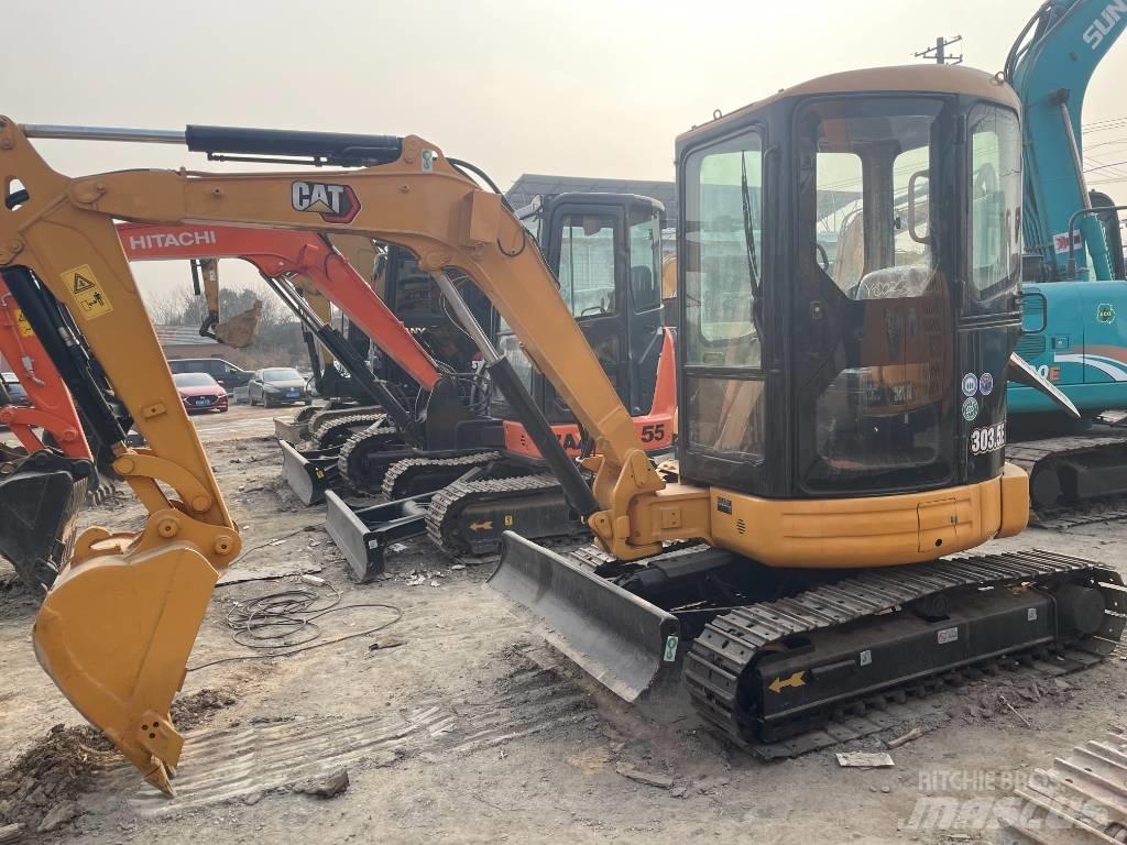 CAT 303.5ECR Mini kotrók < 7t