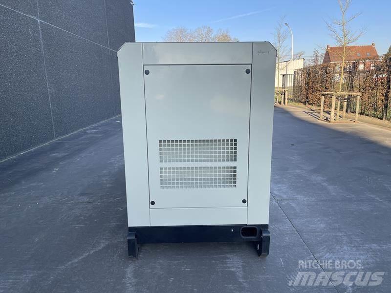 Cummins 220 kVA Dízel áramfejlesztők