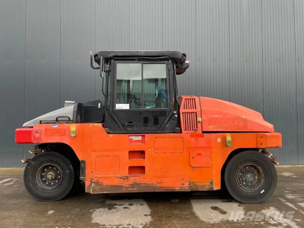 Dynapac CP224 Pneumatikus kerekes hengerek