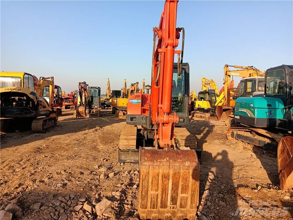 Doosan DH 60-7 Mini kotrók < 7t