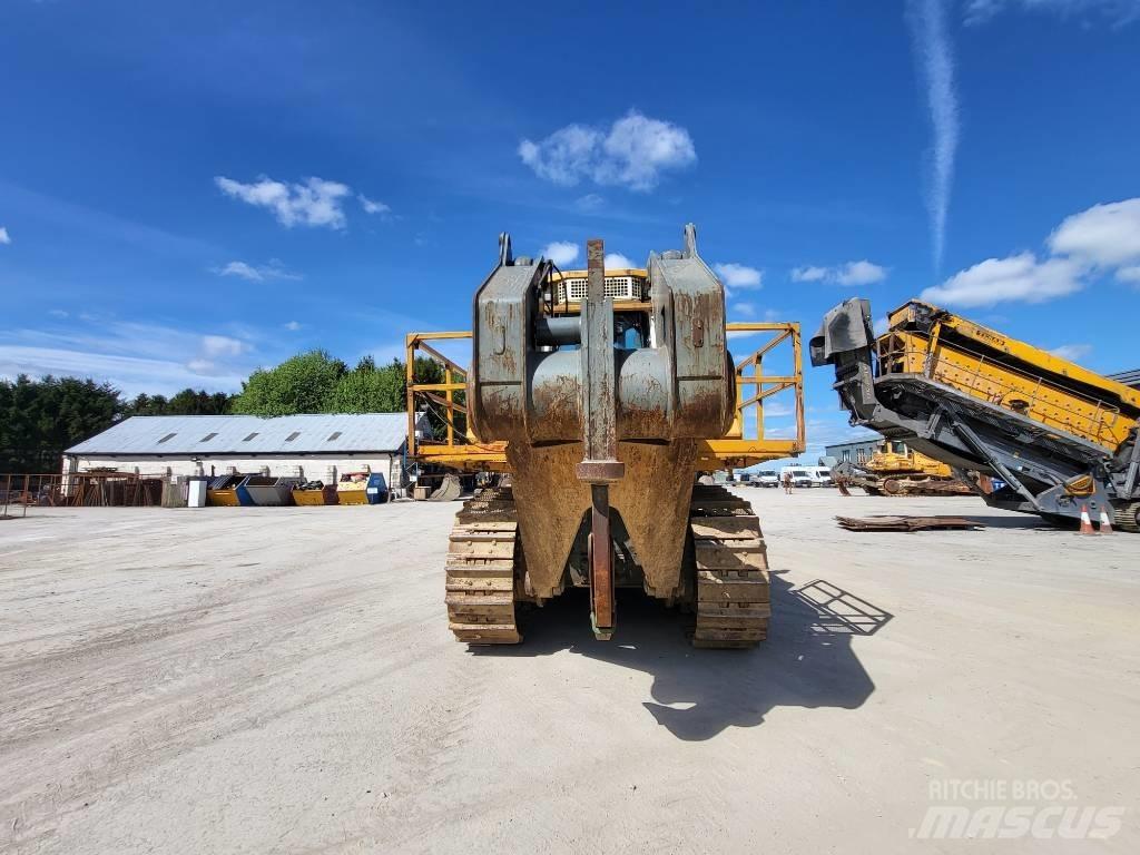 Liebherr 764 lánctalpas dózerek