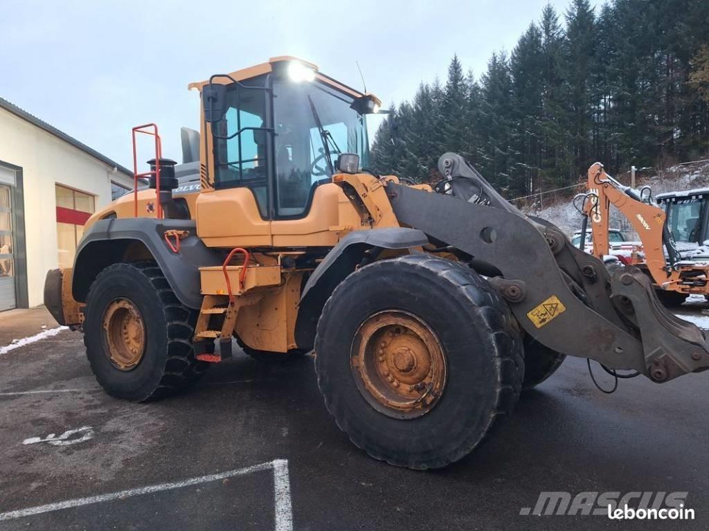Volvo L 110 H Gumikerekes homlokrakodók