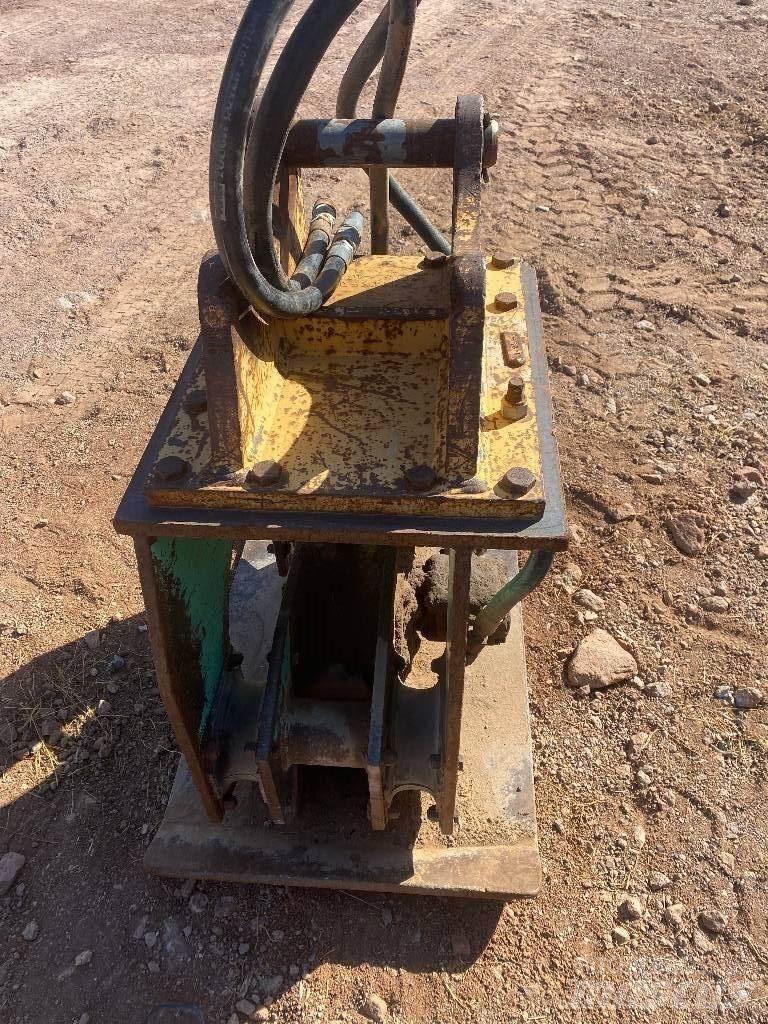 Tramac TR9 Vibrátorok