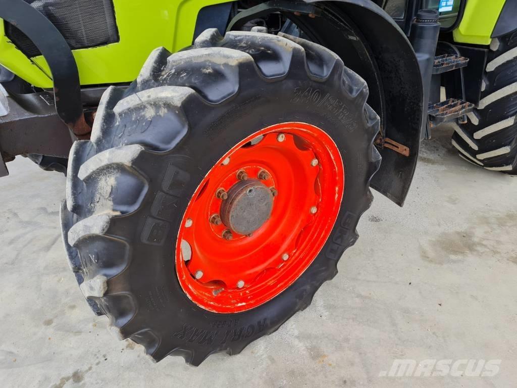 CLAAS Arion 410 Traktorok
