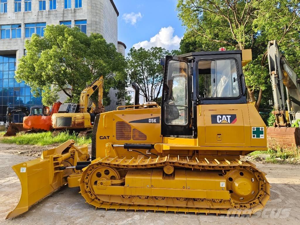 CAT D 5 K lánctalpas dózerek